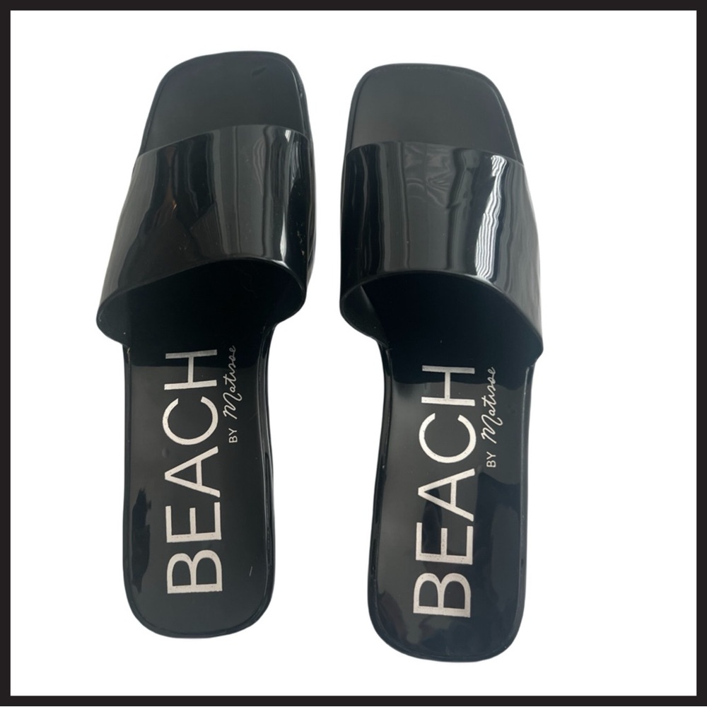 BEACH by Matisse Black Slide Sandals